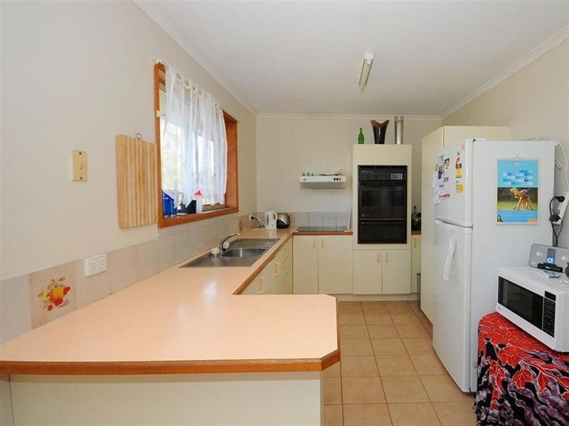 44 Haydn Drive, Kawungan QLD 4655