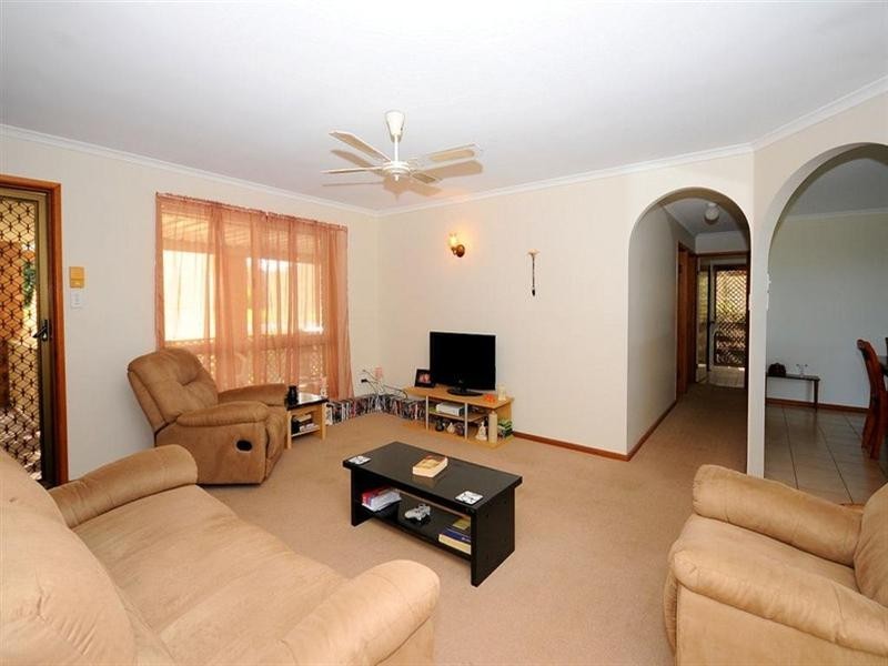 44 Haydn Drive, Kawungan QLD 4655