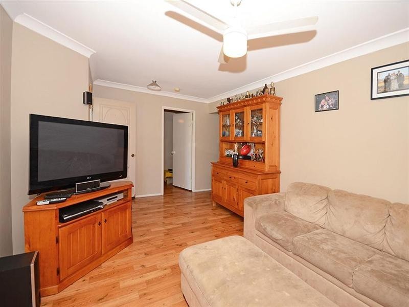 7 Chanak Close, Point Vernon QLD 4655