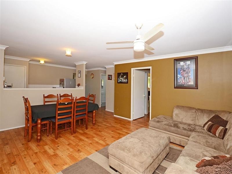 7 Chanak Close, Point Vernon QLD 4655