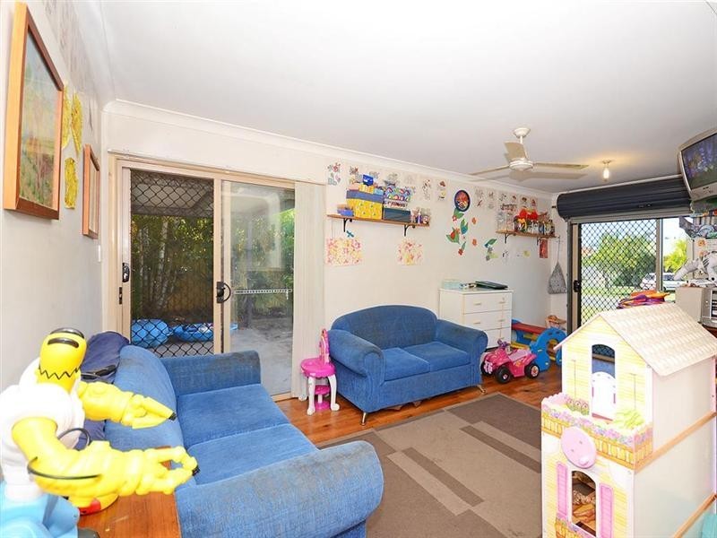 7 Chanak Close, Point Vernon QLD 4655