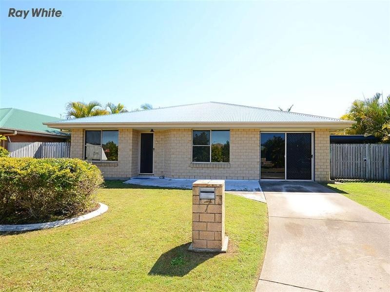 7 Chanak Close, Point Vernon QLD 4655