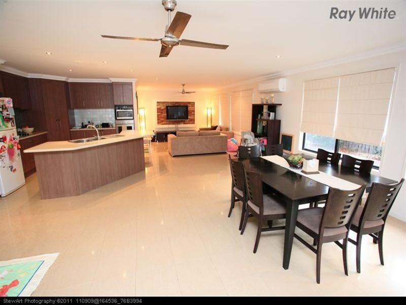 15 Bay Breeze Close, Wondunna QLD 4655