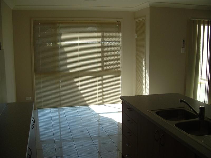 7/1 Ibis Boulevard, Eli Waters QLD 4655