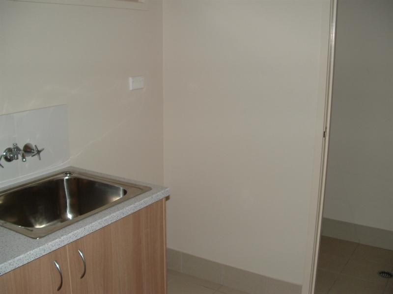 7/1 Ibis Boulevard, Eli Waters QLD 4655