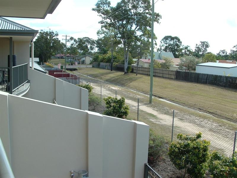 7/1 Ibis Boulevard, Eli Waters QLD 4655