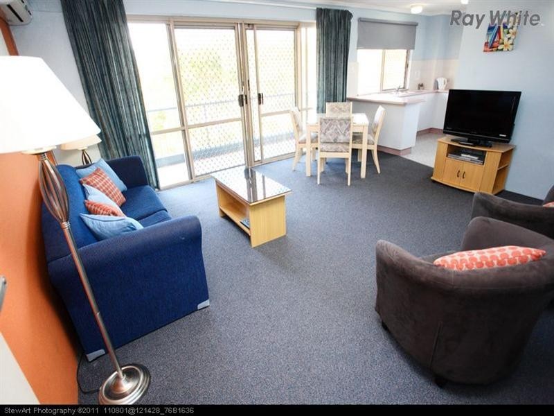 Unit 8/383 Charlton Esplanade, Torquay QLD 4655