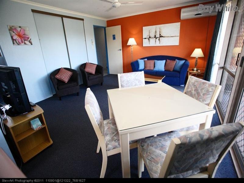 Unit 8/383 Charlton Esplanade, Torquay QLD 4655