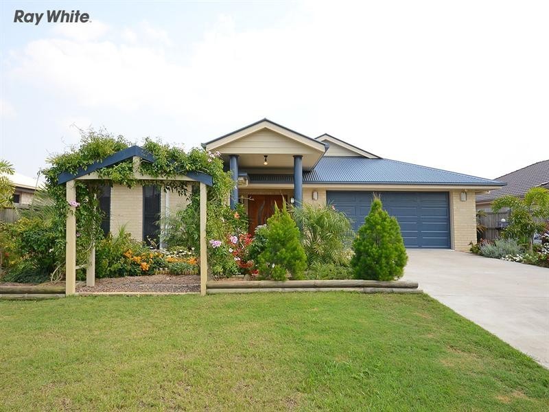 6 Seaway Parade, Toogoom QLD 4655