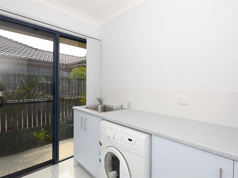 6 Seaway Parade, Toogoom QLD 4655