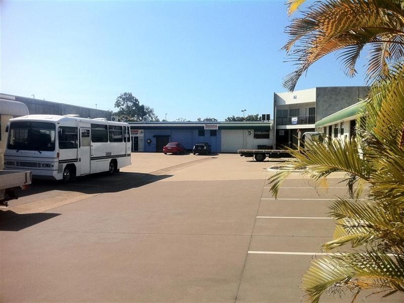 64 Boat Harbour Drive, Pialba QLD 4655