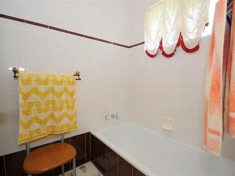 28 DONALDSON, Booral QLD 4655