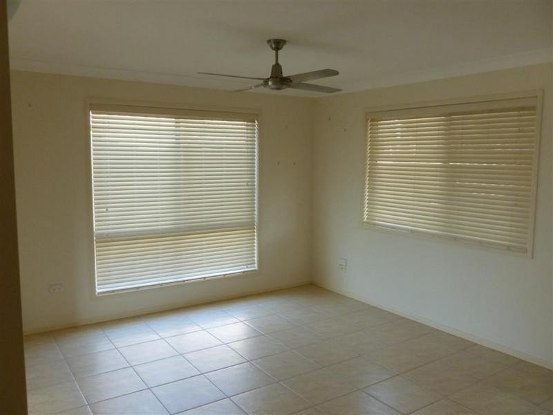 12 WAIGANI, Kawungan QLD 4655