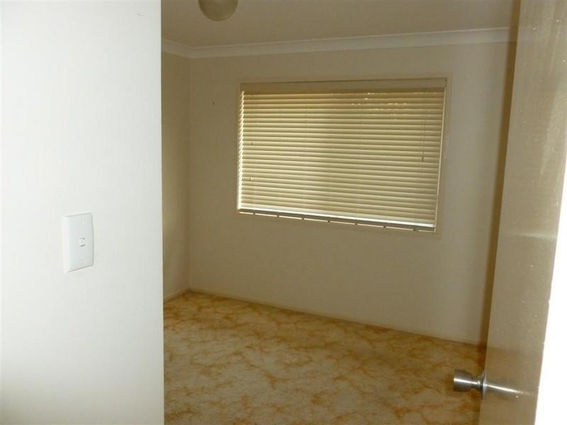 12 WAIGANI, Kawungan QLD 4655