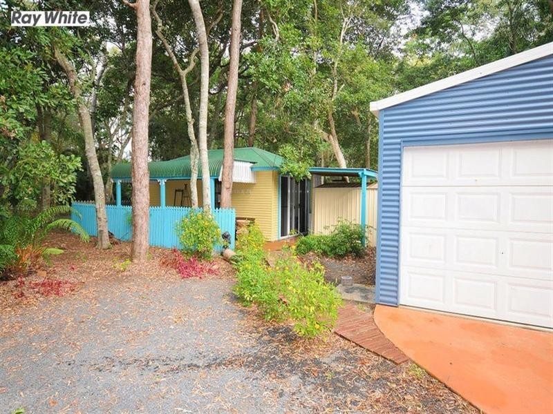 24 PALMWOODS, Dundowran Beach QLD 4655