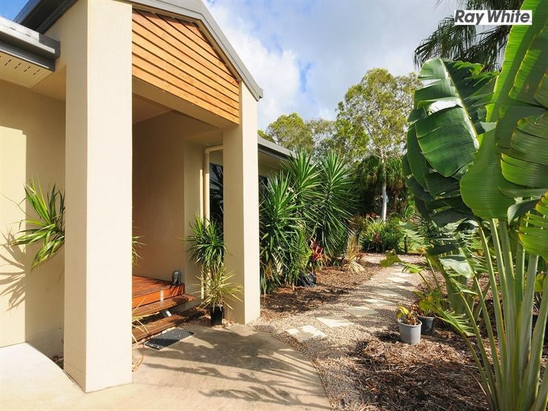 33 Eagle Beach Parade, Dundowran Beach QLD 4655