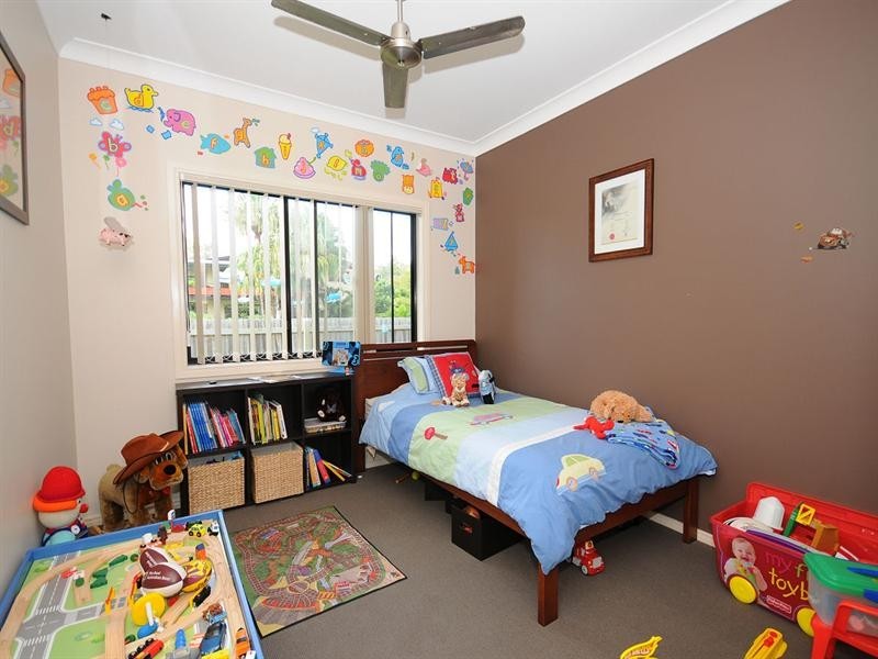 33 Eagle Beach Parade, Dundowran Beach QLD 4655