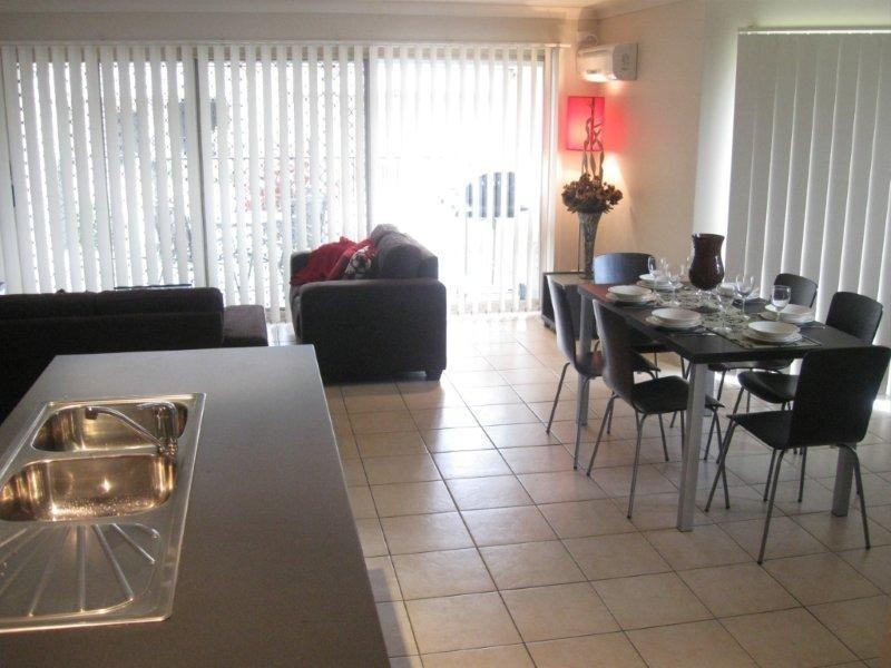 1 Ibis Boulevard, Eli Waters QLD 4655