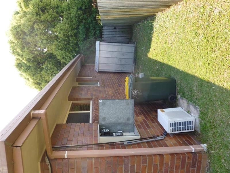 11 matthew, Urangan QLD 4655