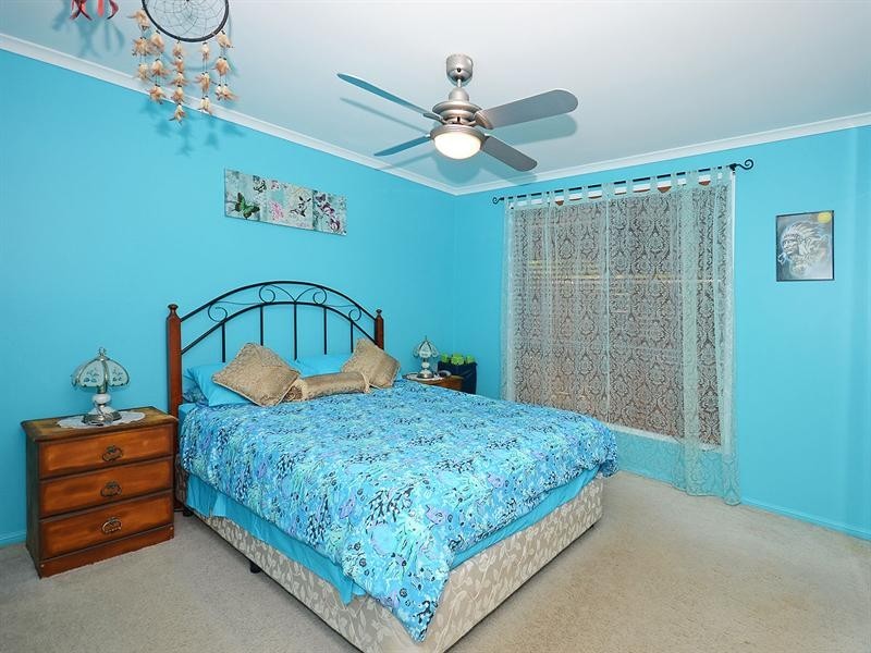 18 Warrego Drive, Point Vernon QLD 4655