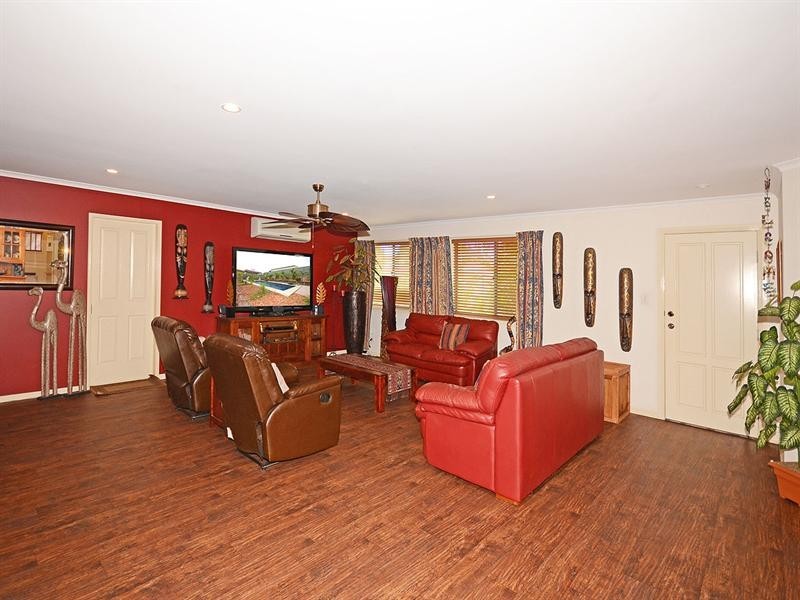 38 Julie Anne Street, Urraween QLD 4655