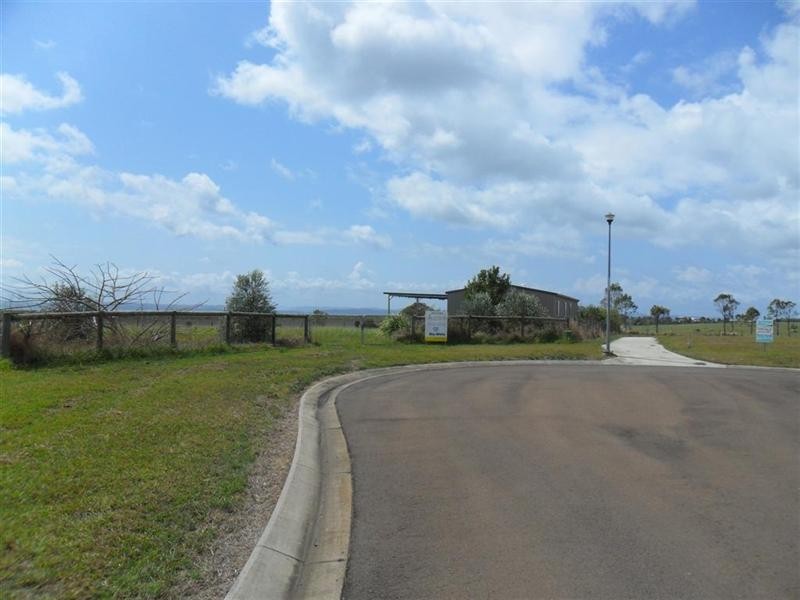 8 Tranquility Court, River Heads QLD 4655