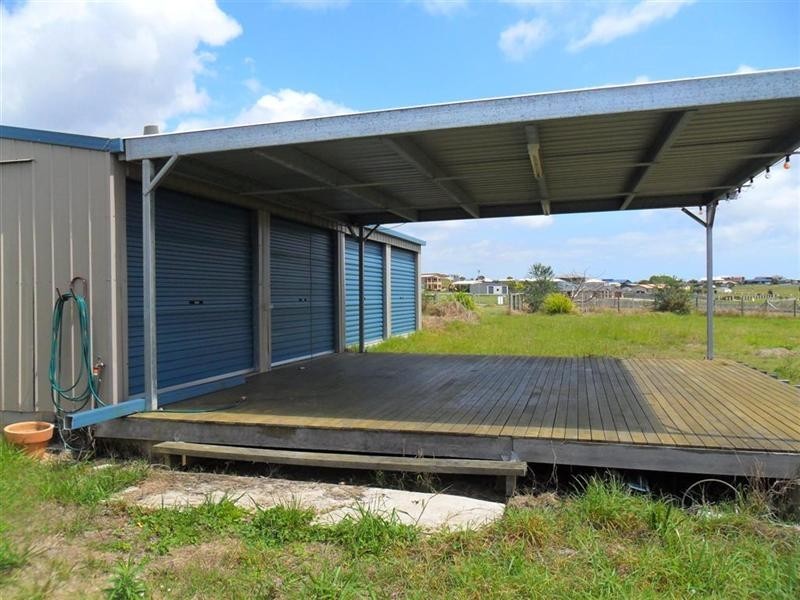 8 Tranquility Court, River Heads QLD 4655