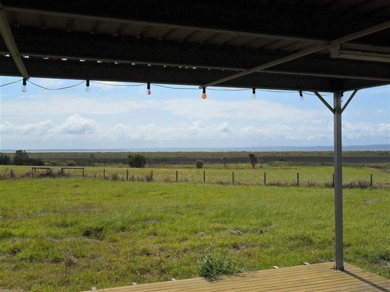 8 Tranquility Court, River Heads QLD 4655