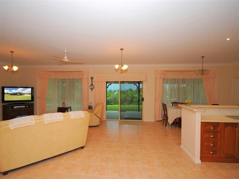 99 Castles Road North, Hervey Bay QLD 4655