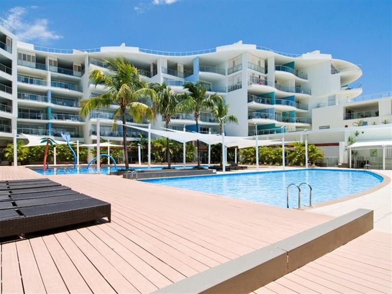 113/569 Charlton Esplanade, Urangan QLD 4655