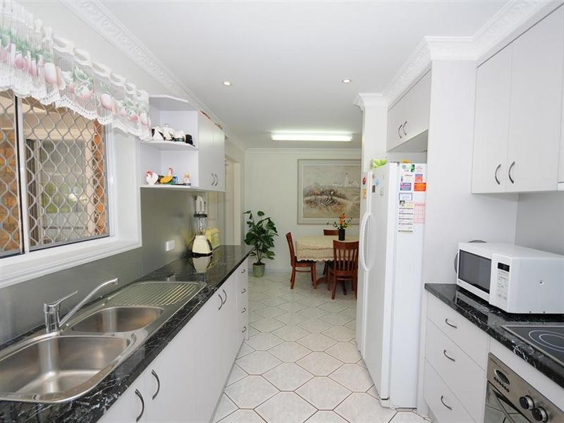 50 Haydn Drive, Hervey Bay QLD 4655