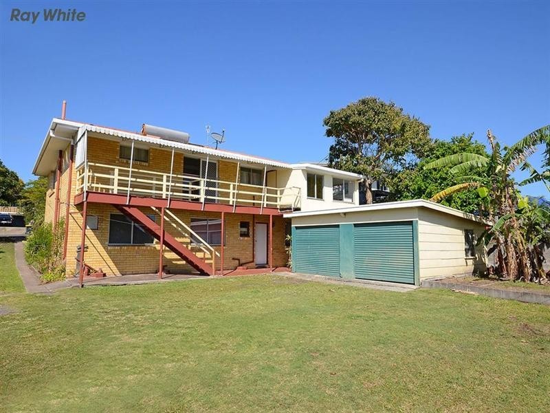 316 Boat Harbour Drive, Hervey Bay QLD 4655