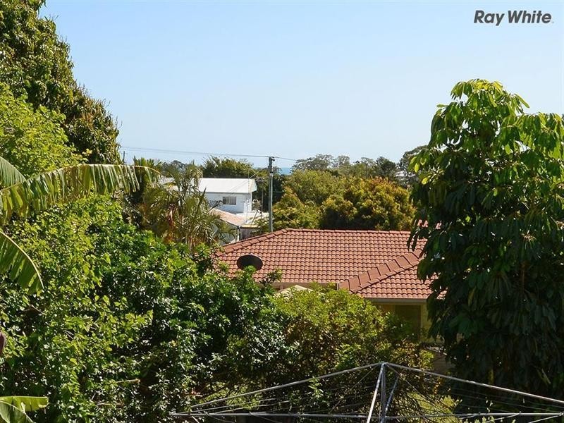 316 Boat Harbour Drive, Hervey Bay QLD 4655