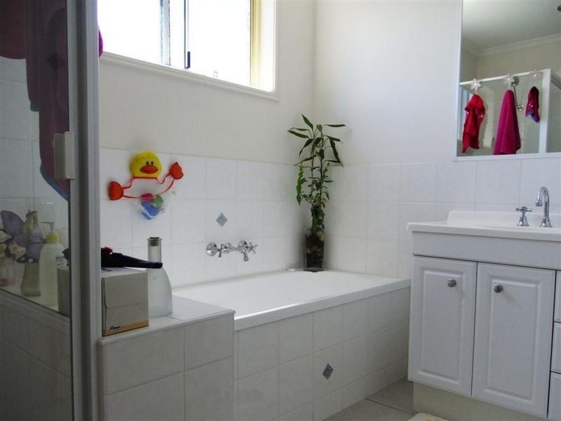 4 Blackall Court, Hervey Bay QLD 4655