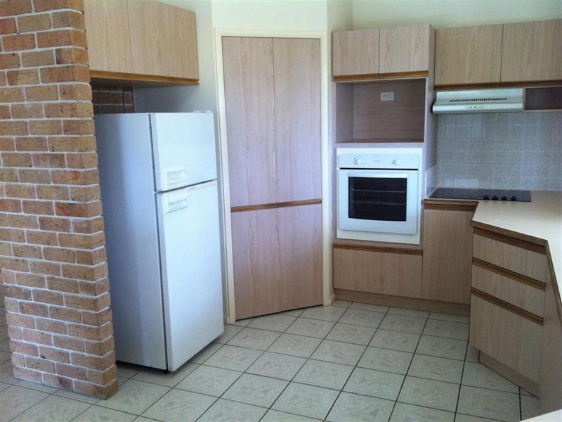 83 Beck Road, Urangan QLD 4655