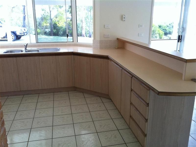 83 Beck Road, Urangan QLD 4655