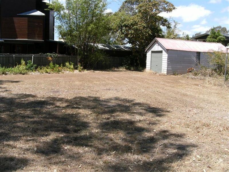 44 Esplanade, Point Vernon QLD 4655