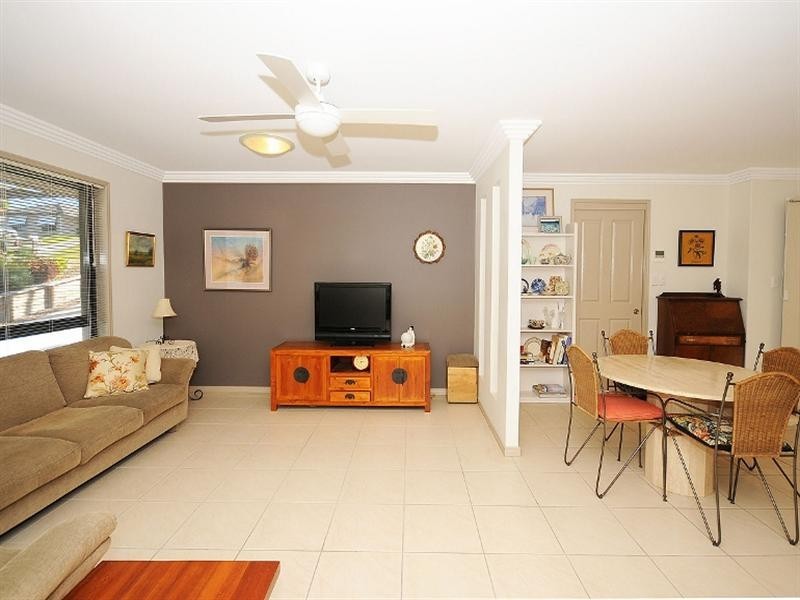 12 Barry Street, Hervey Bay QLD 4655