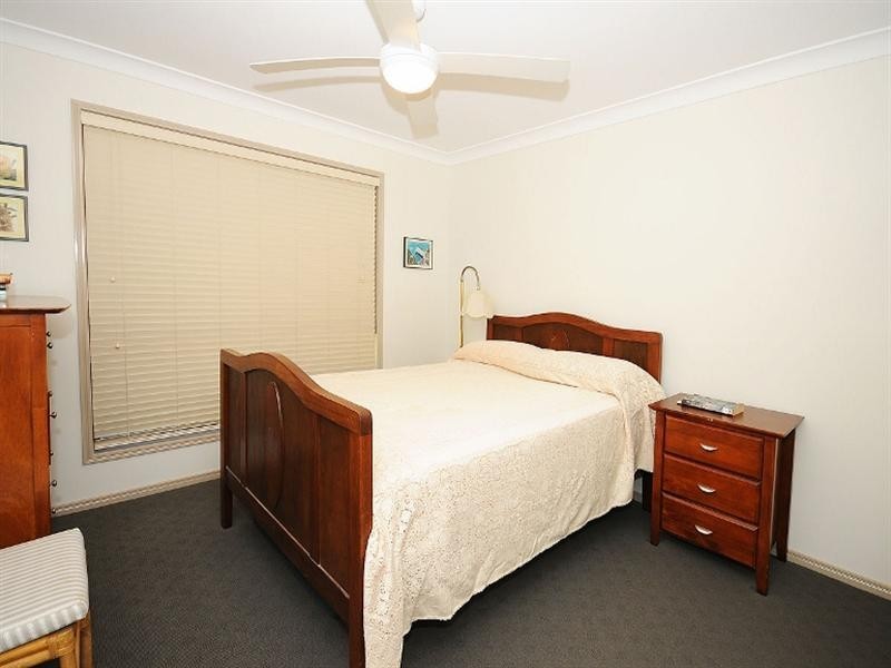 12 Barry Street, Hervey Bay QLD 4655