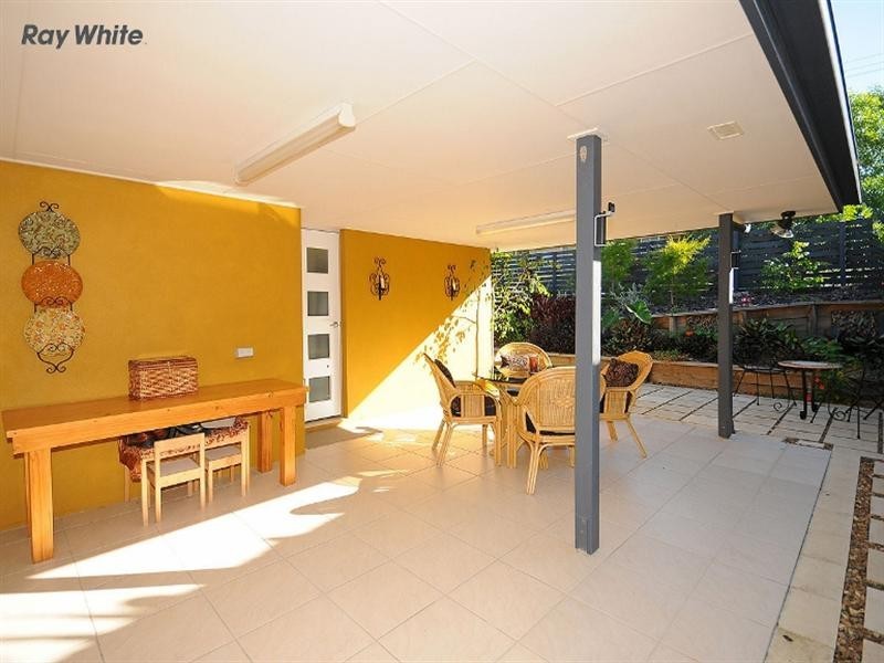 12 Barry Street, Hervey Bay QLD 4655