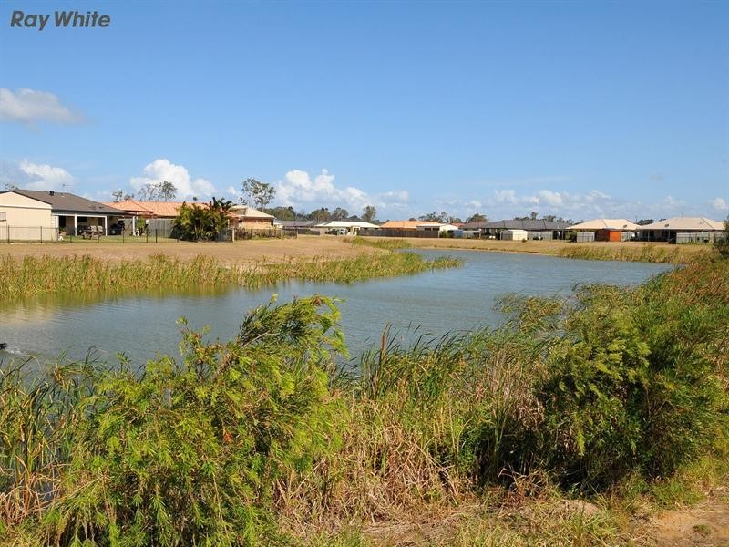 15 Kingston Court, Point Vernon QLD 4655