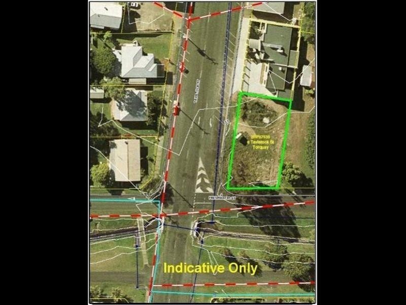 8 Tavistock Street, Torquay QLD 4655