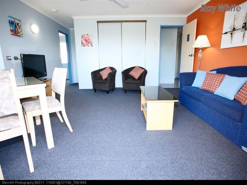 Unit 8, 383 Charlton Esplanade, Hervey Bay QLD 4655