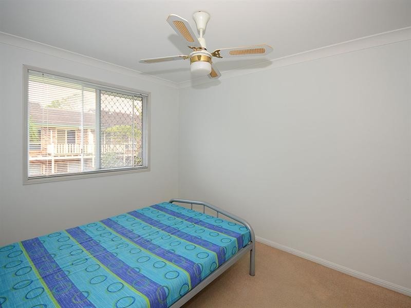 2/19 Zephyr Street, Scarness QLD 4655