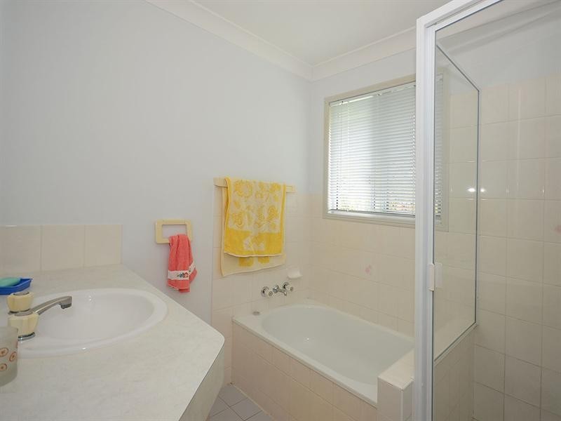 2/19 Zephyr Street, Scarness QLD 4655