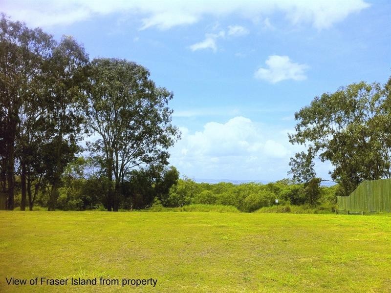 14 Satinay Street, Urangan QLD 4655