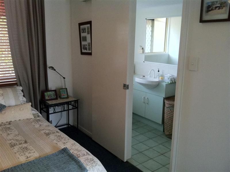 1/457 Charlton Esplanade, Torquay QLD 4655