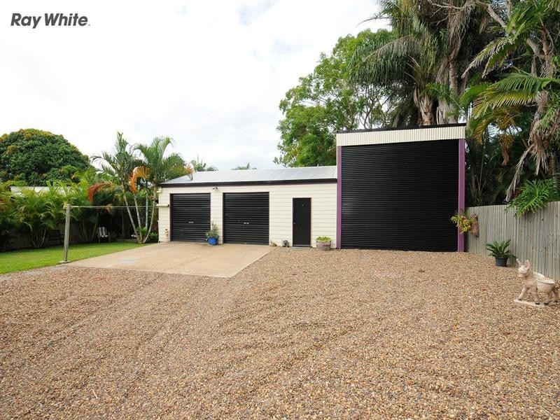 73 Dayman Street, Urangan QLD 4655