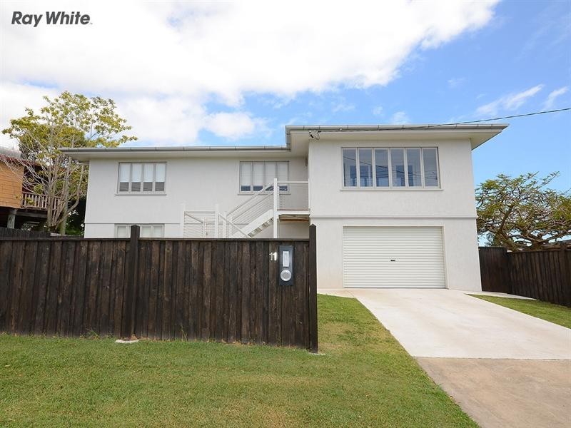 11 Winbirra Way, Scarness QLD 4655