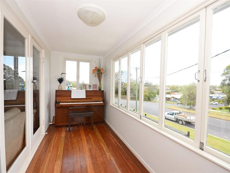 11 Winbirra Way, Scarness QLD 4655